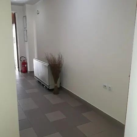 Prenociste Konstantin 2008 Vendégház