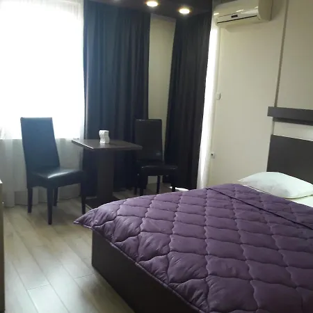 Prenociste Konstantin 2008 Guest house Nis